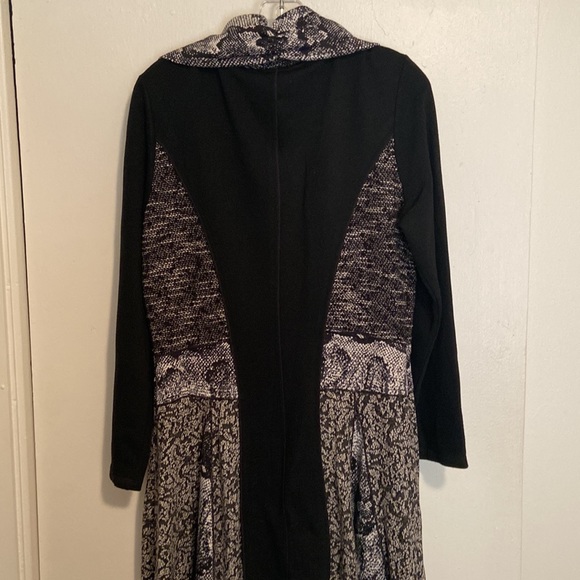 Fleur De Lis Fitted Zip Up Jacket - Picture 5 of 8